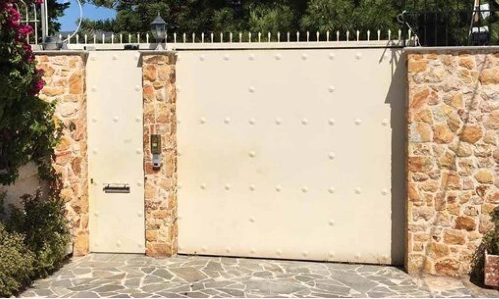 Με φάρμακο για την ελονοσία υποσχόταν γιατρειά του καρκίνου ο ψευτογιατρός του Κορωπίου